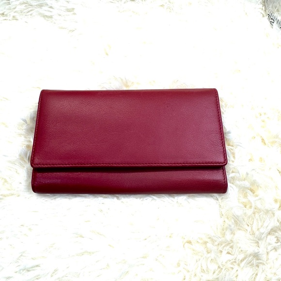 Marja Kurki Red Leather Large Tri-Fold Wallet - Picture 1 of 13